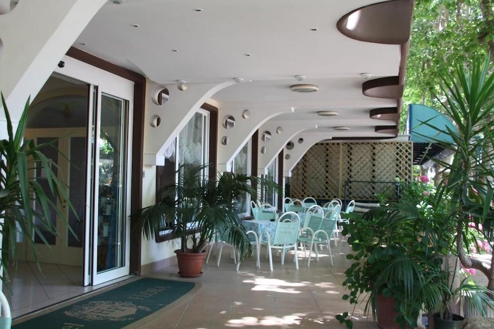 Hotel Flora Белларія-Іджеа-Марина Екстер'єр фото